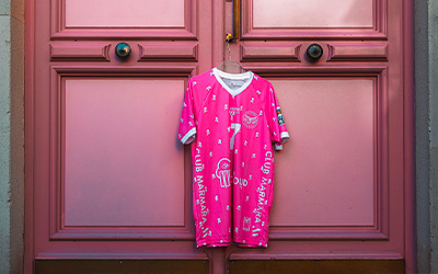 Un maillot. Une cause. Un message fort.